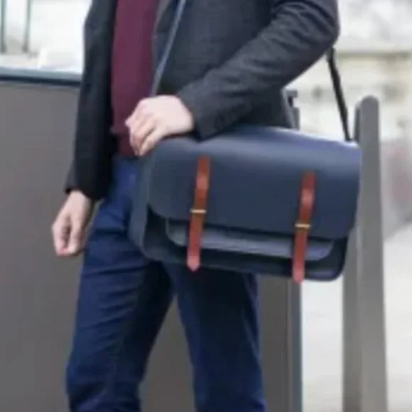 Cambridge Satchel Company Navy Leather Messenger Laptop Bag Travel NWT !!! - Picture 12 of 12